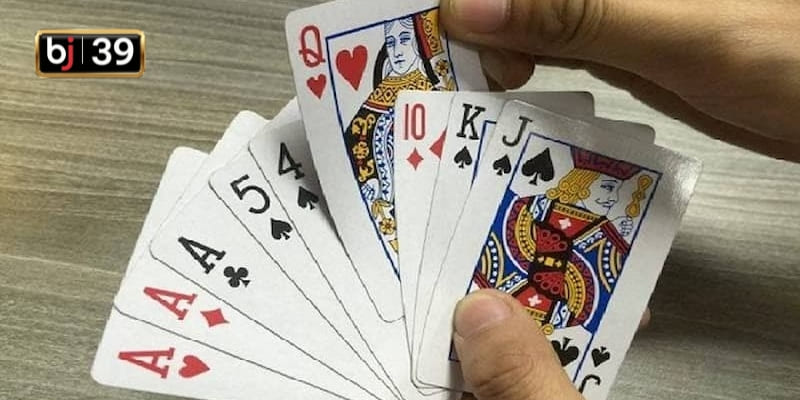 Các câu hỏi FAQ phổ biến tân thủ thường gặp khi chơi phỏm